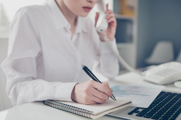 2500016 metiers de l administration 632x421